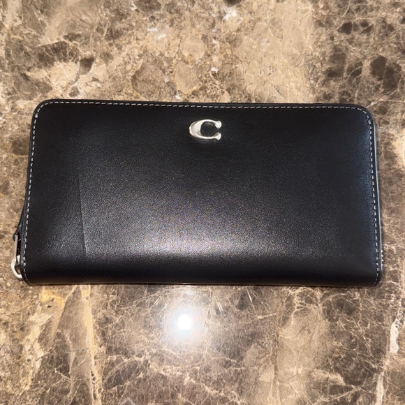 Coach Women's Essential Accordion Zip Wallet, Black, NWT - Picture 4 of 11